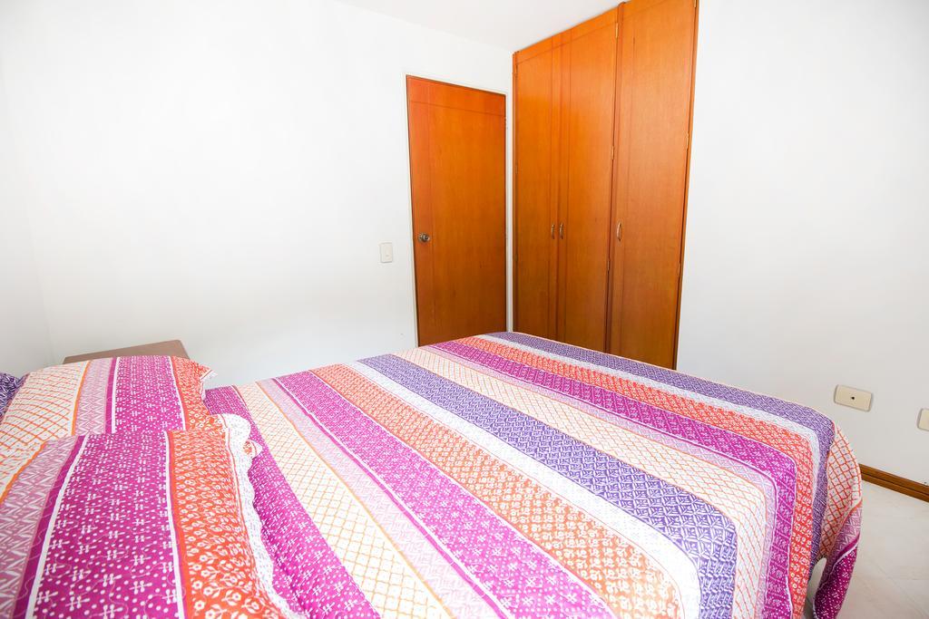 San Fernando Suite 201 - Livin Colombia Cali Bagian luar foto