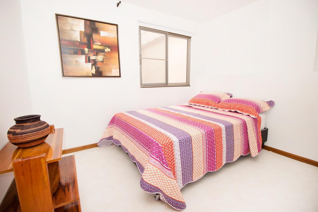 San Fernando Suite 201 - Livin Colombia Cali Bagian luar foto